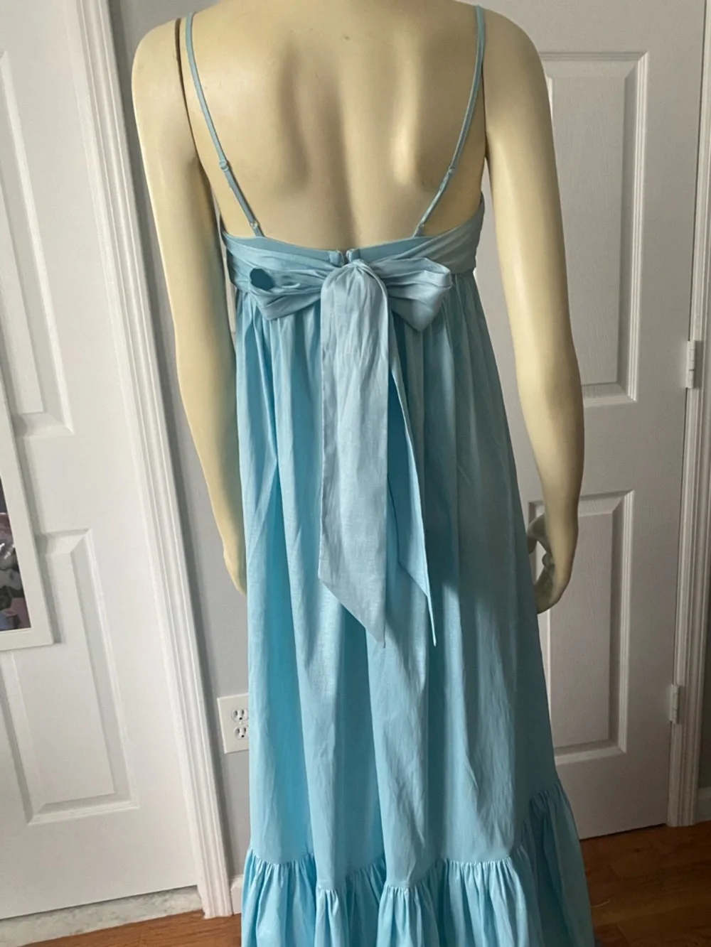 Abercrombie & Fitch flowy spaghetti